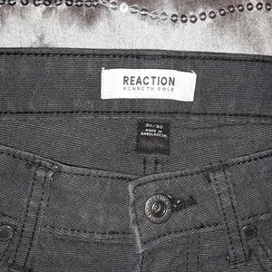 Reaction Kenneth Cole Jean